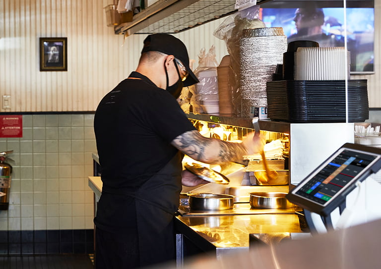 Go modern with a multi-location restaurant ePOS that grows with you