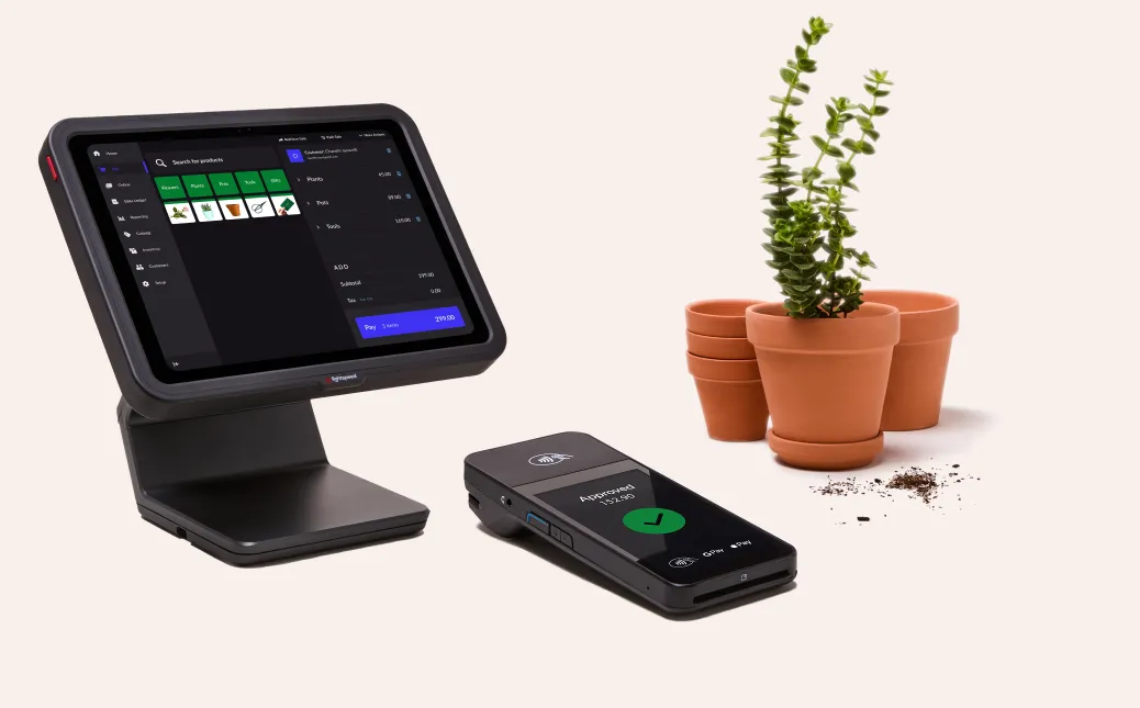 Lightspeed point of sale payment terminal and screen.