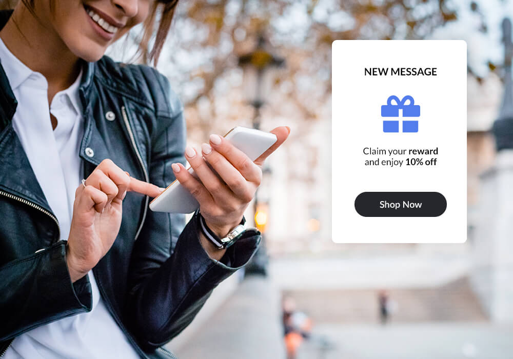 Customer looking at a Lightpeed Loyalty push notification on their phone